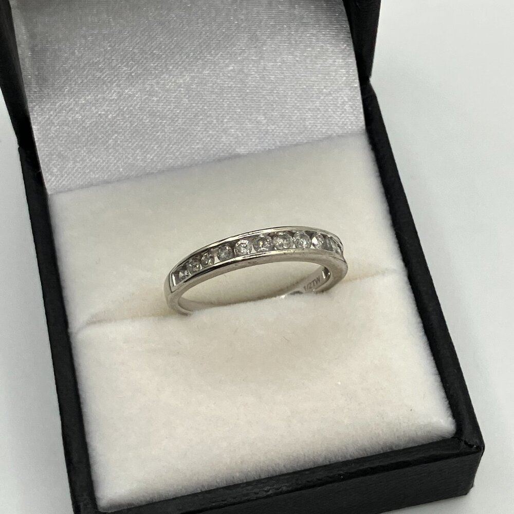 10k gold ring Signed SK9 Size 7 with REAL Diamonds 1/2TW